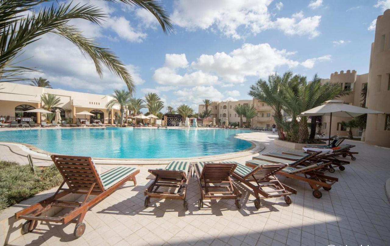 Green Palm Midoun Exterior photo