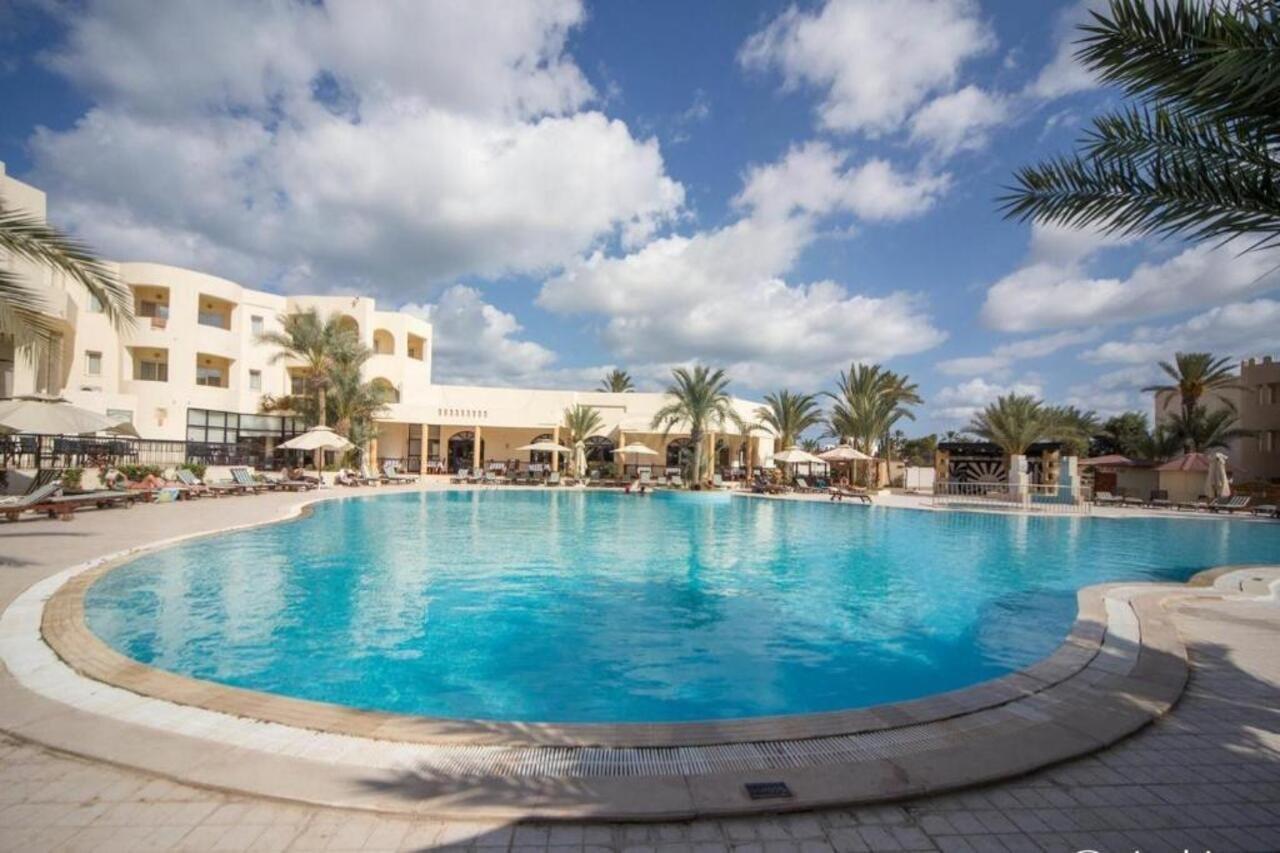 Green Palm Midoun Exterior photo