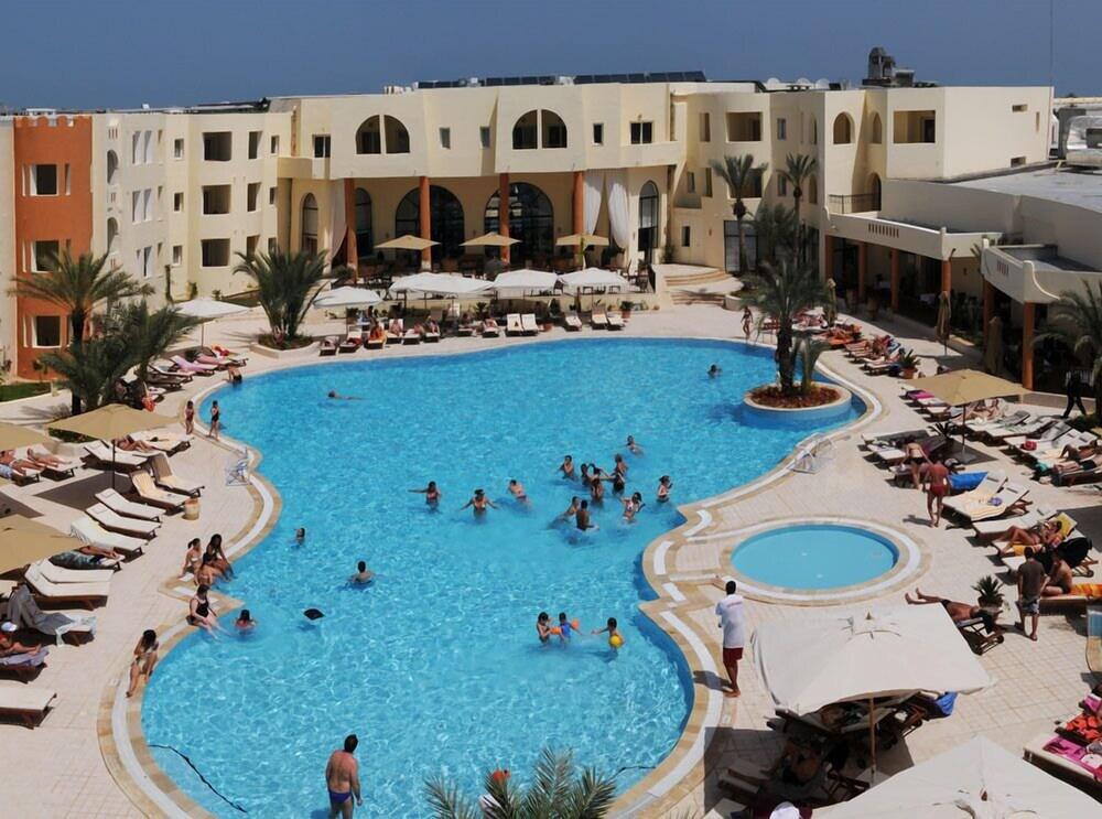 Green Palm Midoun Exterior photo